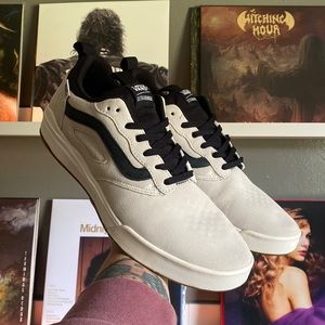 Vans UltraRange Pro Cream/Black
